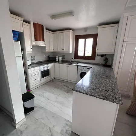 Villamartin - Violetas 555